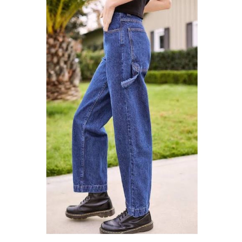 Brandy Melville Dark Denim Jeans. NEVER WORN